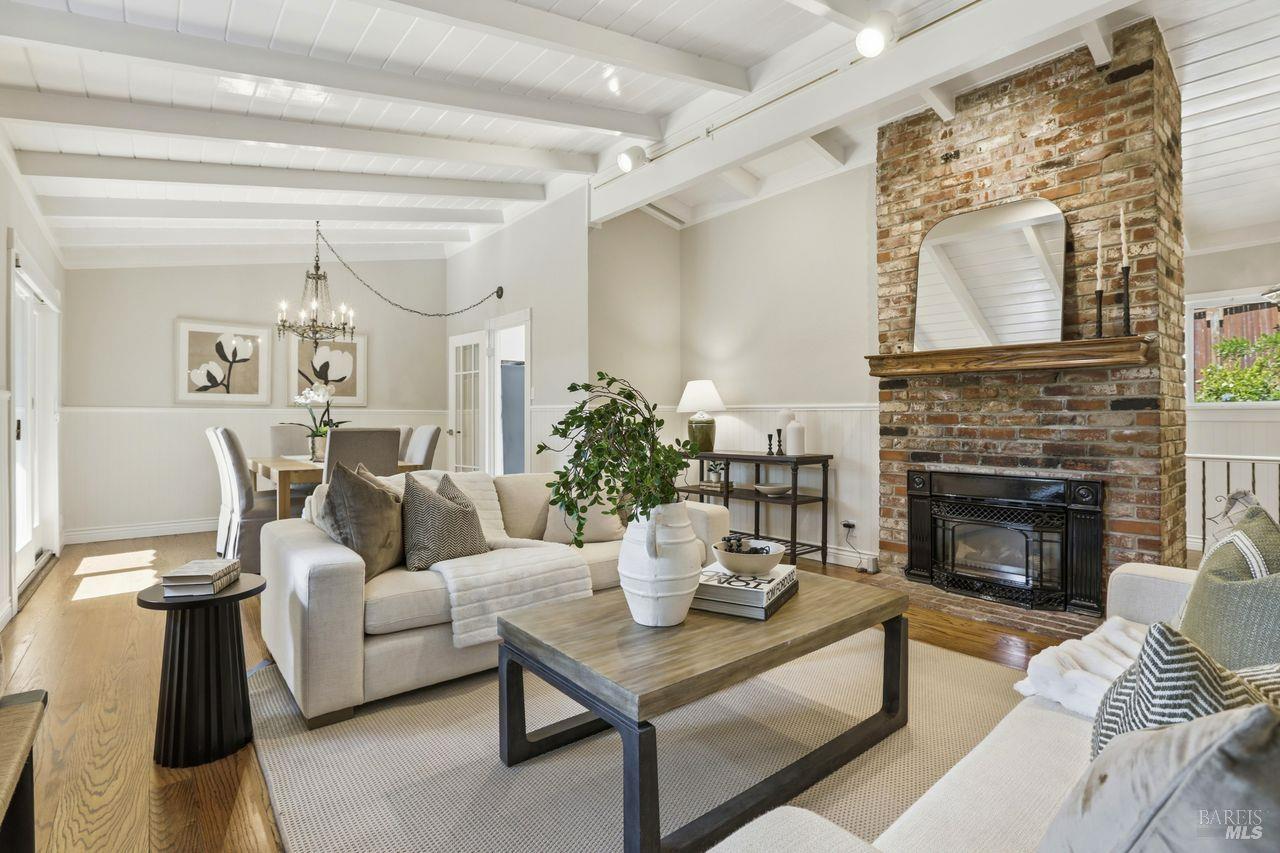 150 Tamal Vista Drive