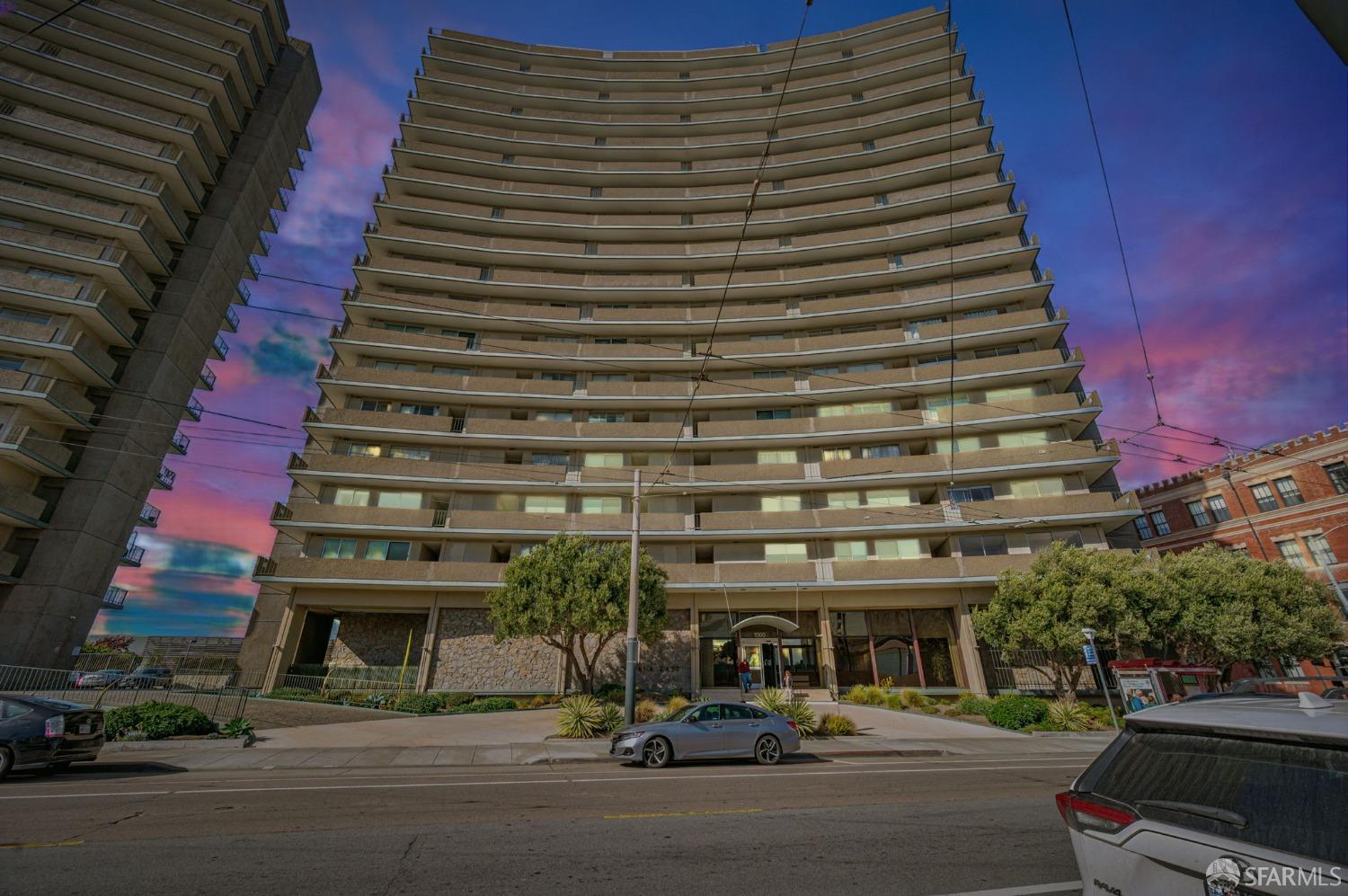 1000 North Point St #1208