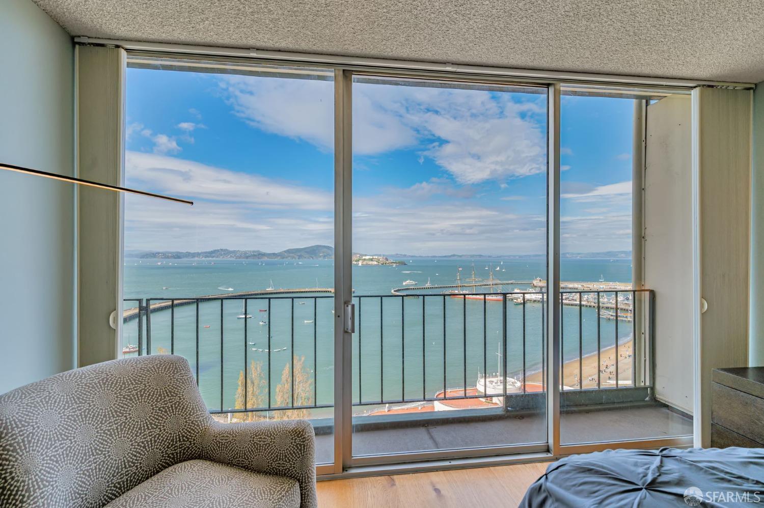 1000 North Point St #1208