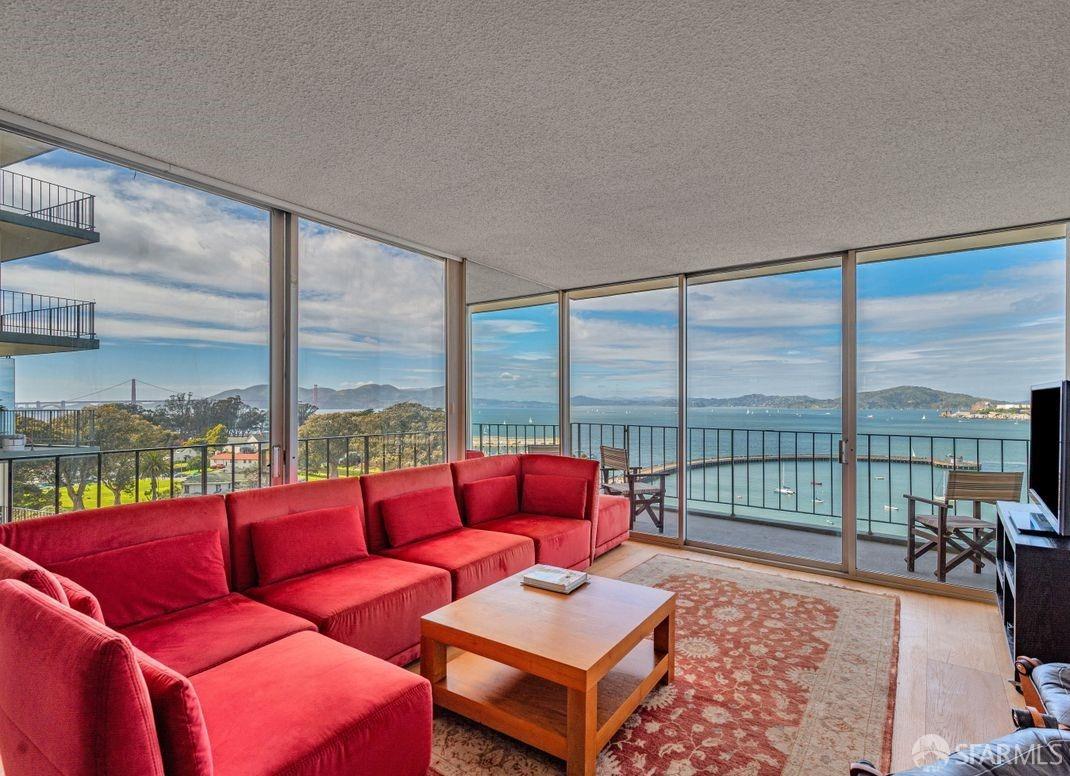 1000 North Point St #1208