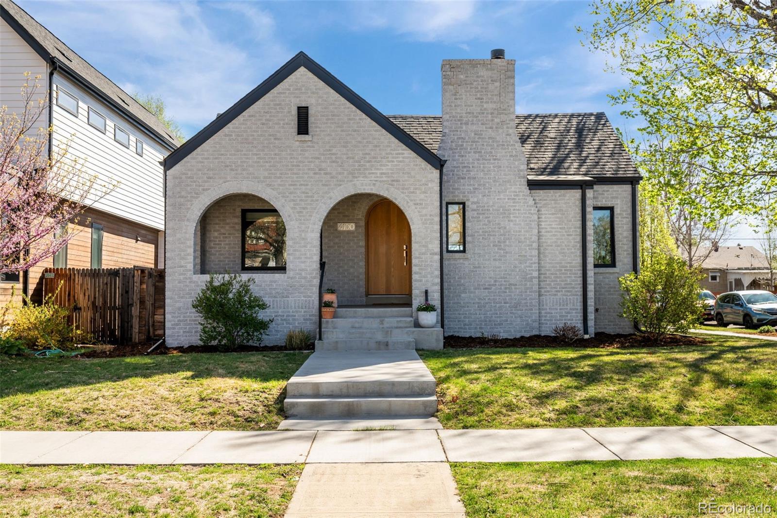 4100 N Raleigh Street