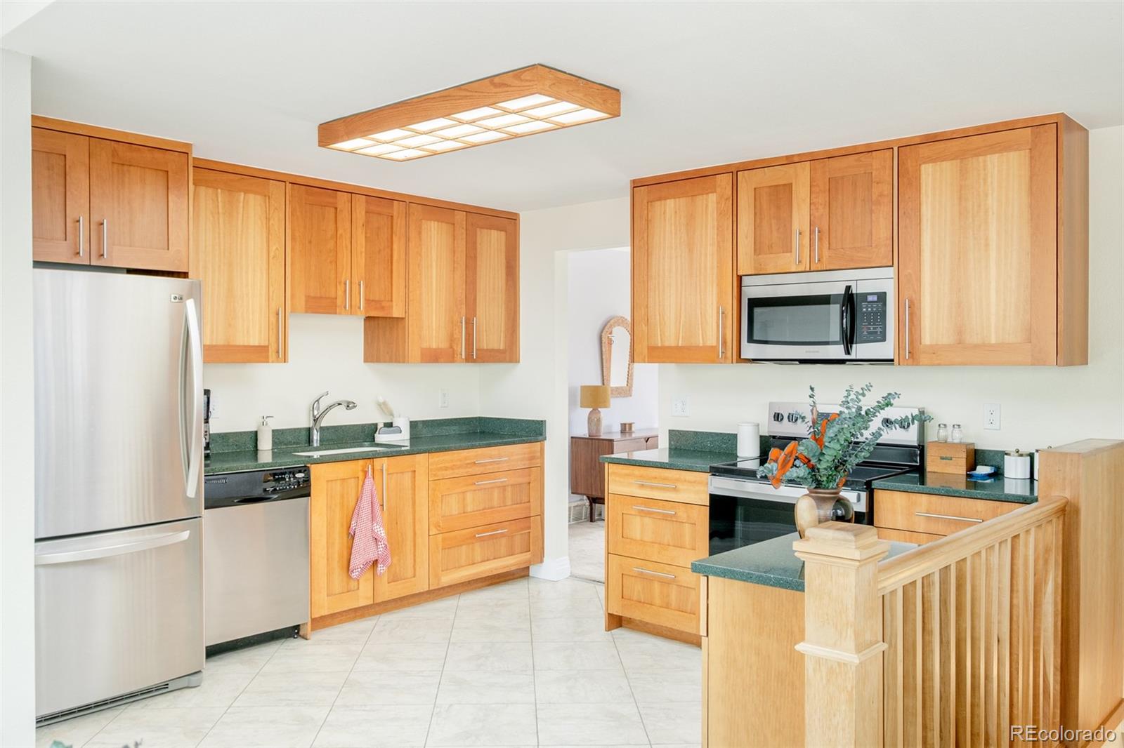 973 S Holland Street