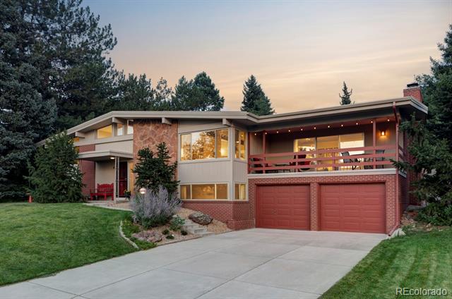 8 Hillside Drive