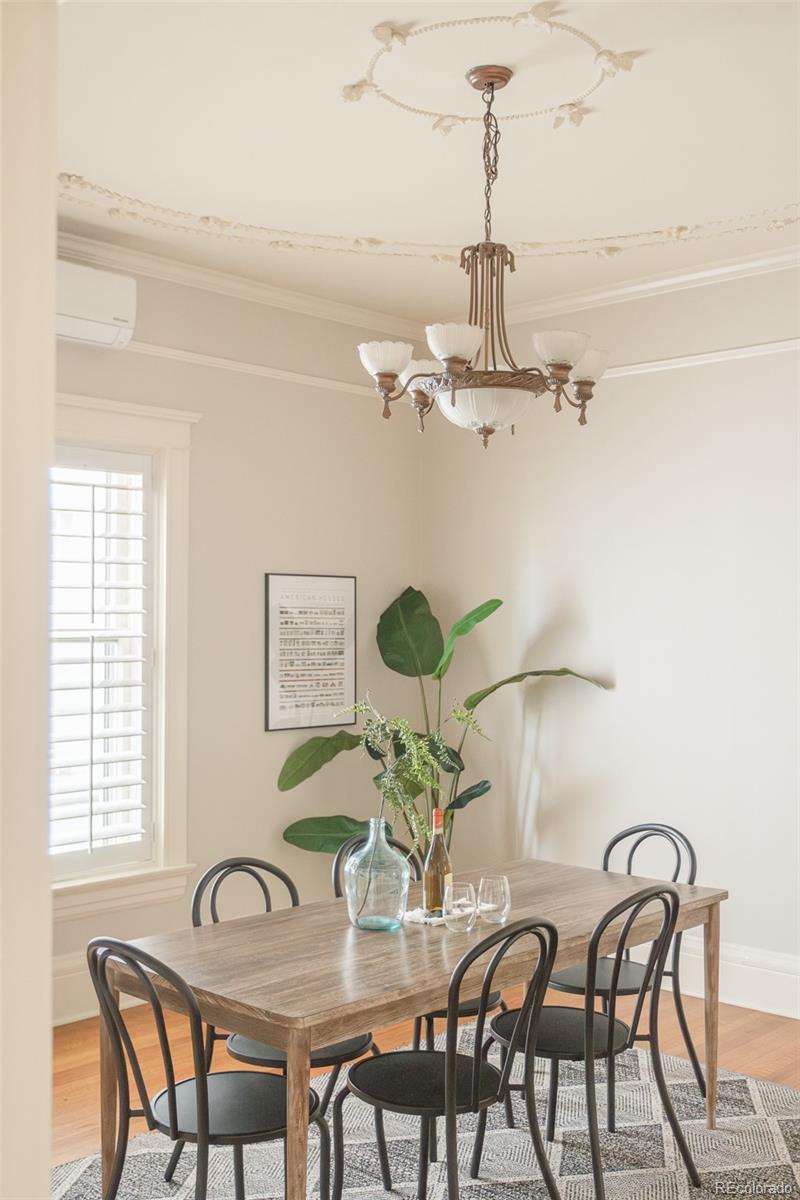 836 E 17th Avenue Unit: 1F