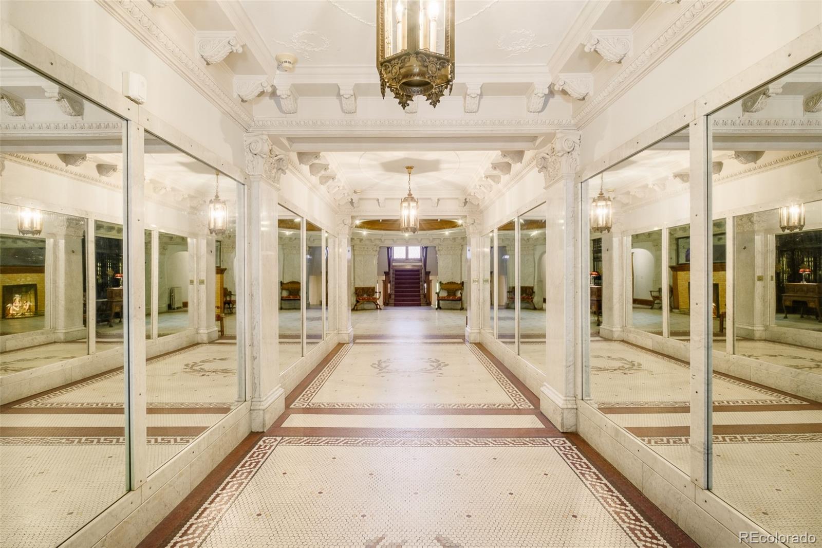 836 E 17th Avenue Unit: 1F