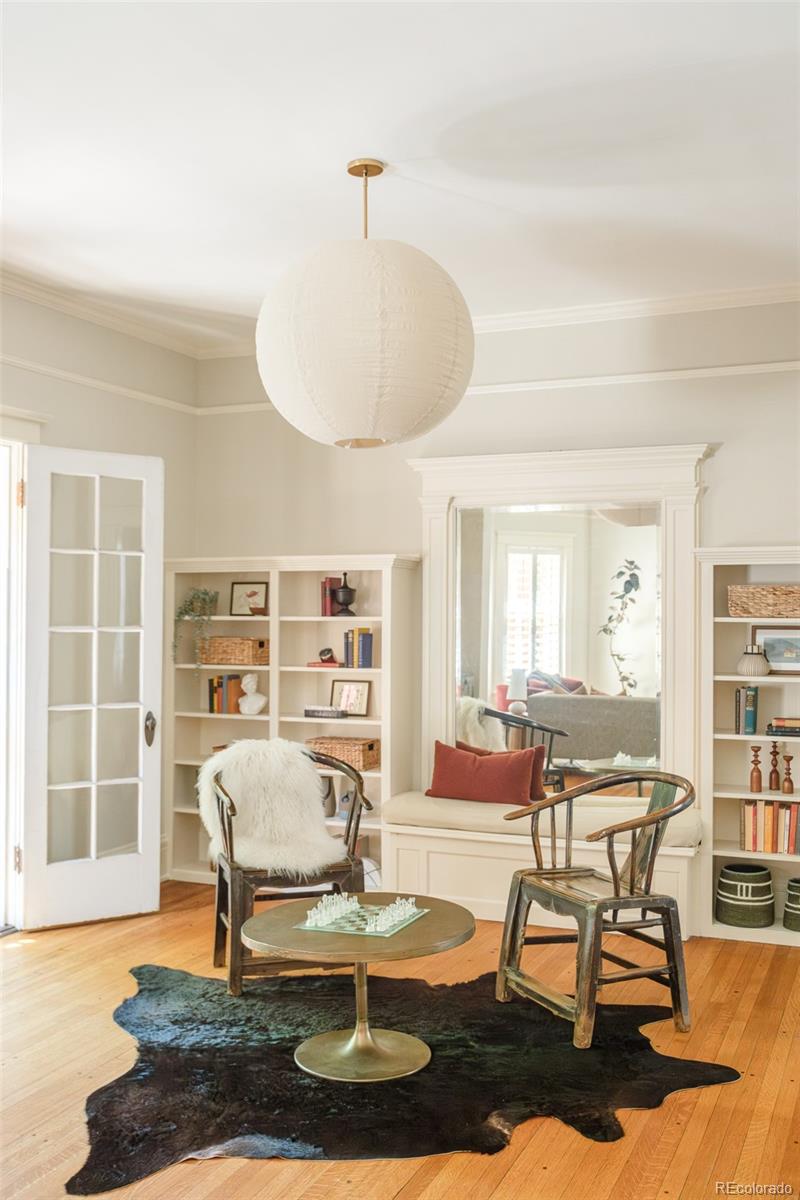 836 E 17th Avenue Unit: 1F