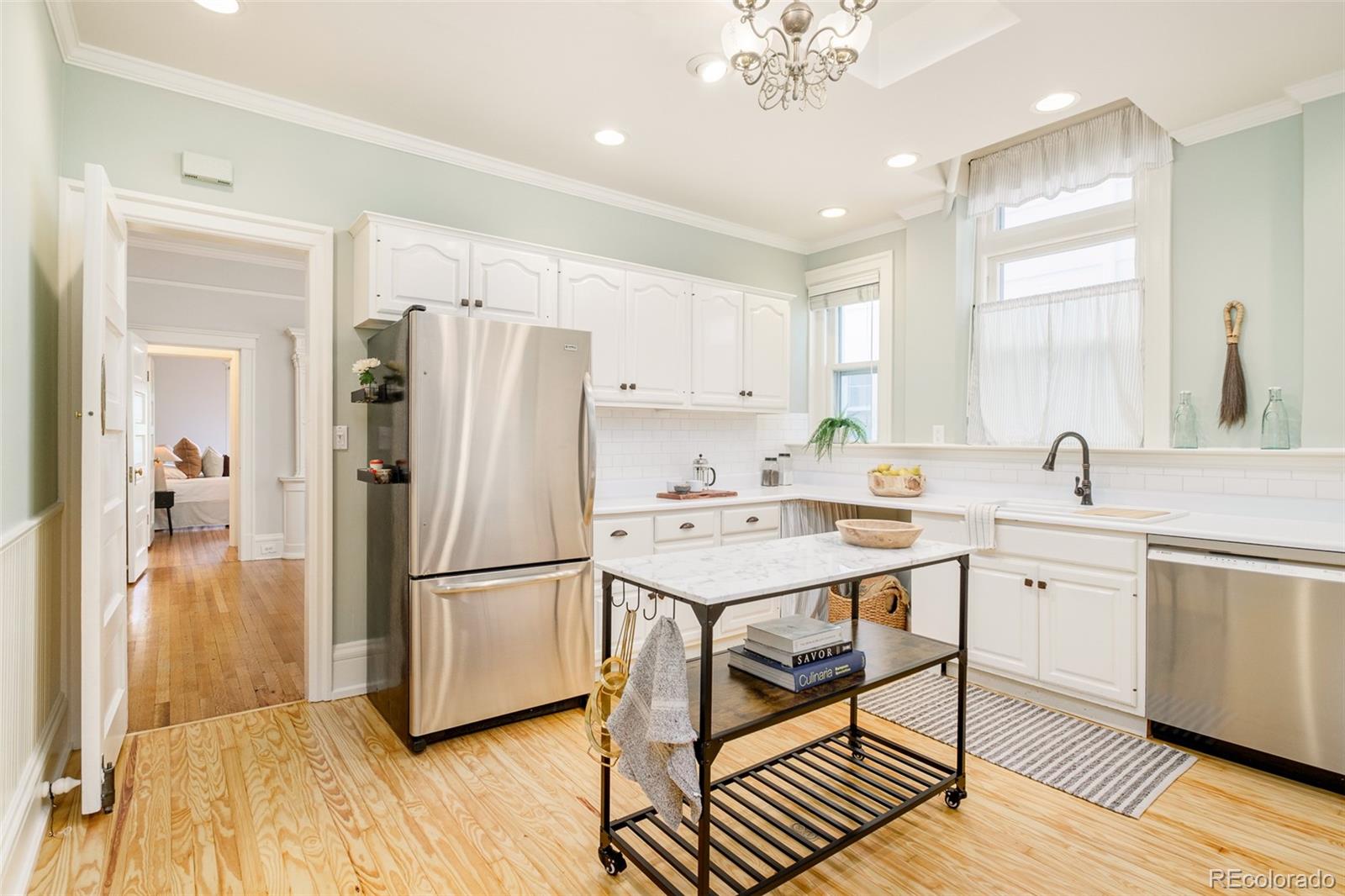 836 E 17th Avenue Unit: 1F