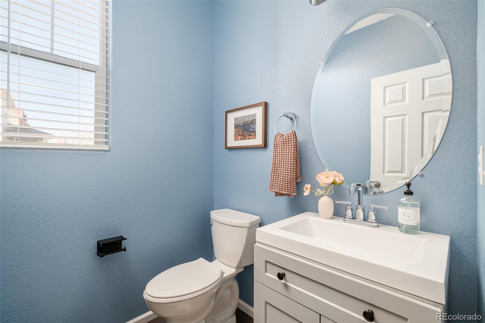 17466 Bluetrail Avenue