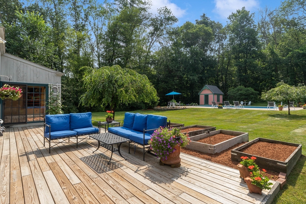 111 River Rd