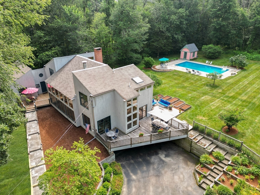 111 River Rd
