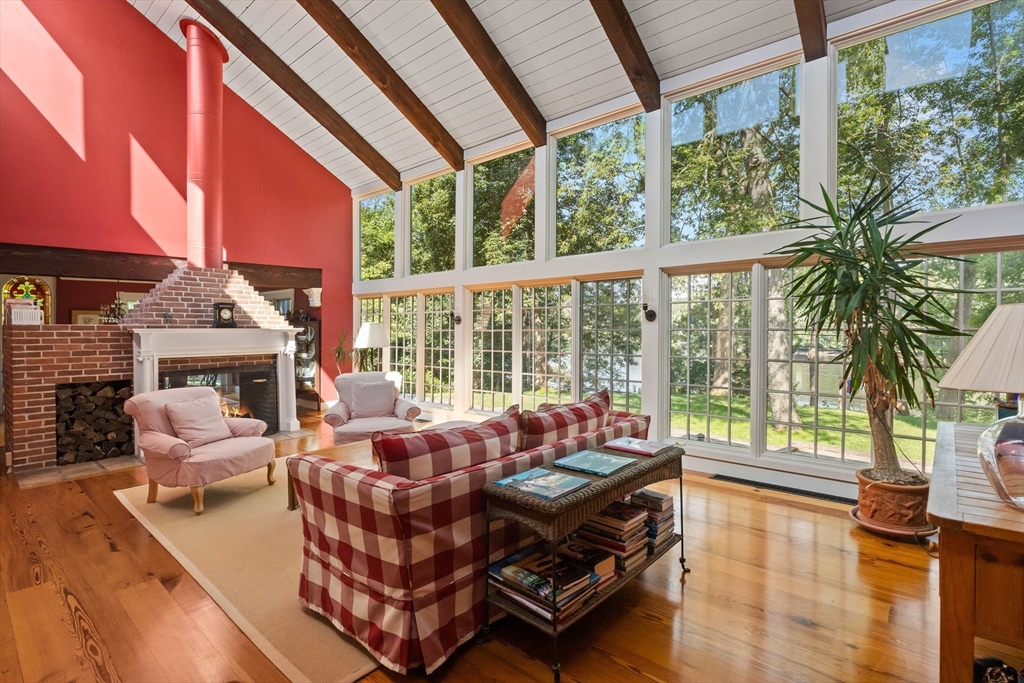 111 River Rd
