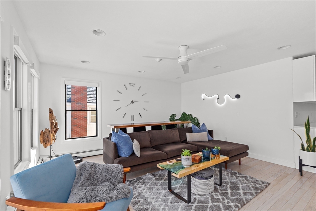 186 North End Blvd # 6