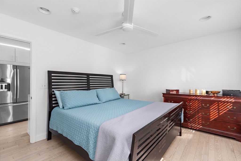 186 North End Blvd # 6