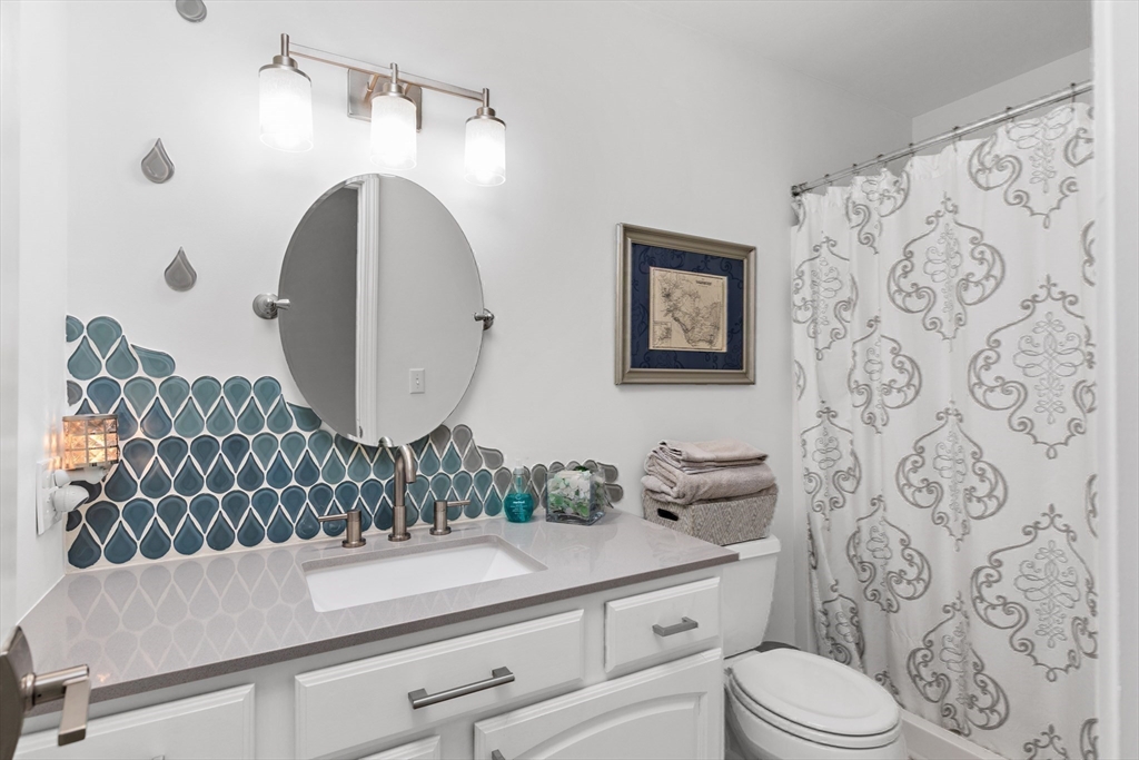 186 North End Blvd # 6