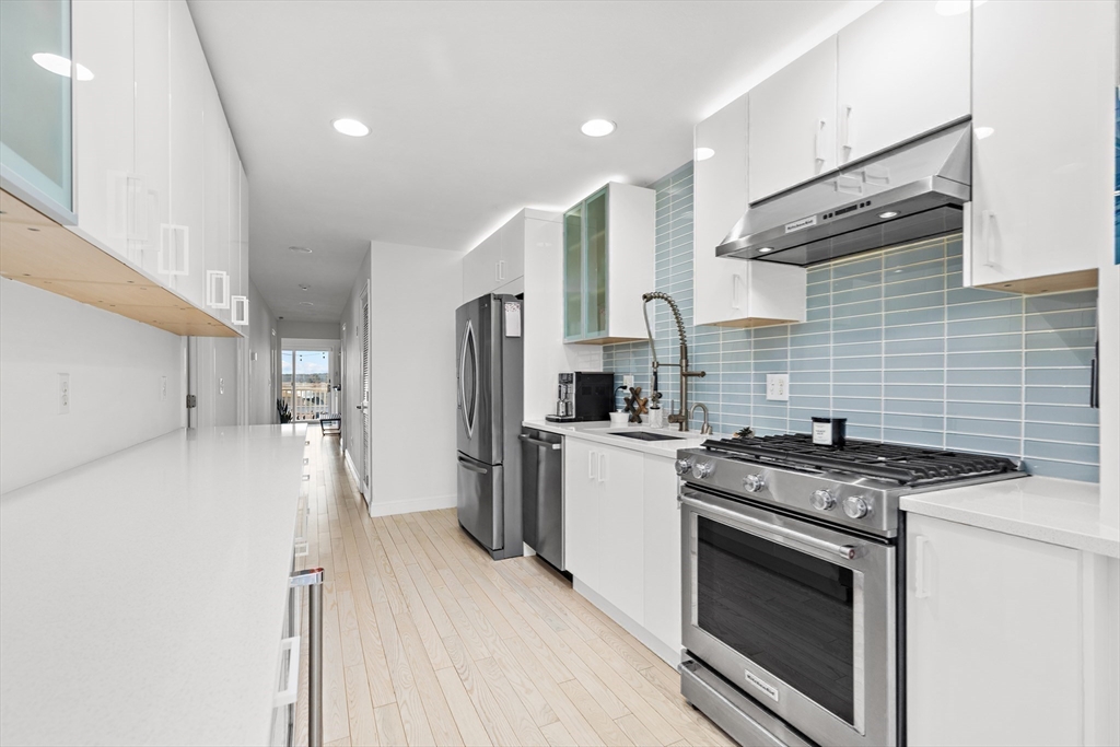 186 North End Blvd # 6