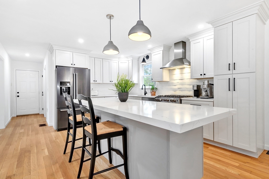 33 Frances Dr
