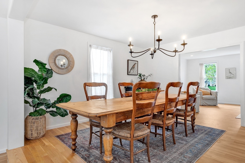 33 Frances Dr