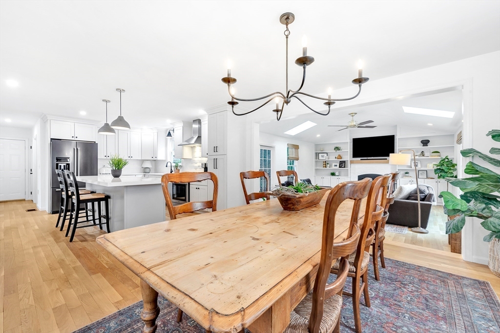 33 Frances Dr