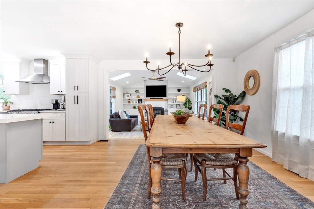 33 Frances Dr