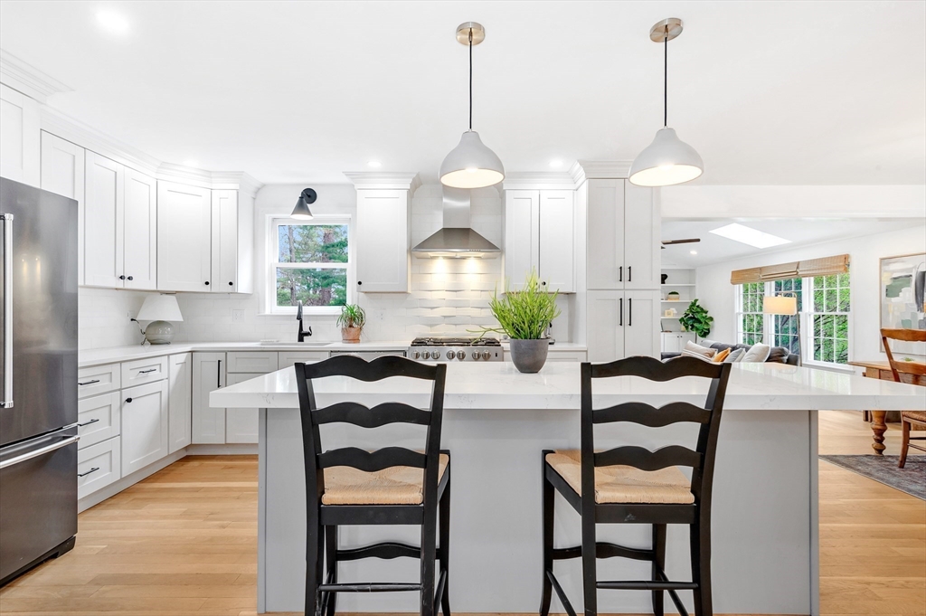 33 Frances Dr