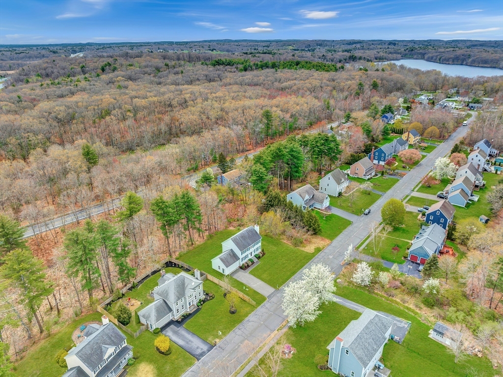 33 Frances Dr