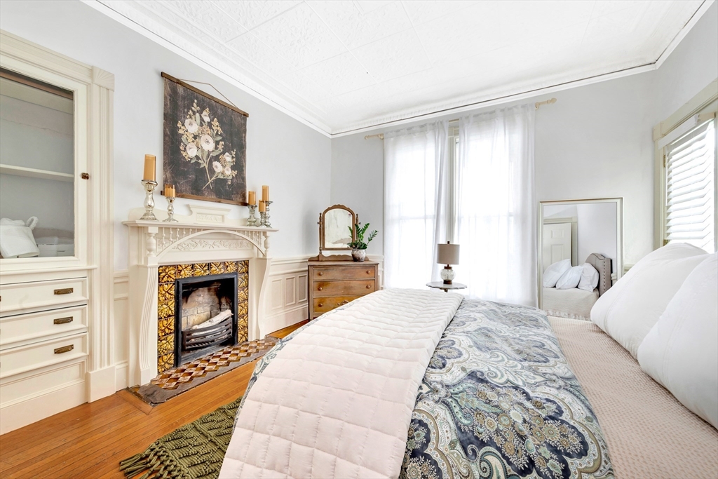 59 Milk St # 1