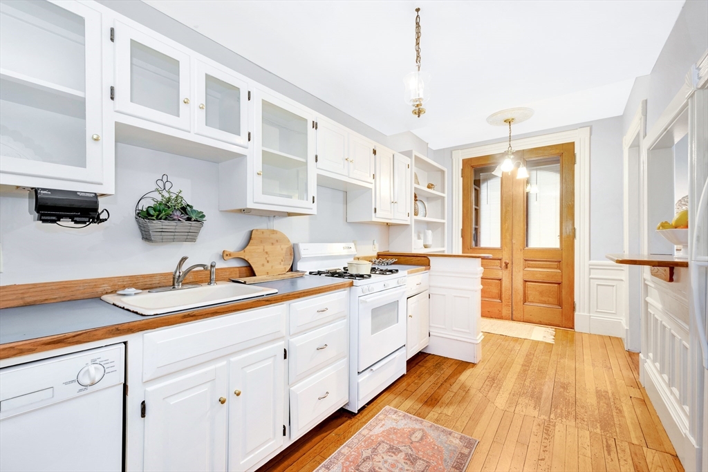 59 Milk St # 1