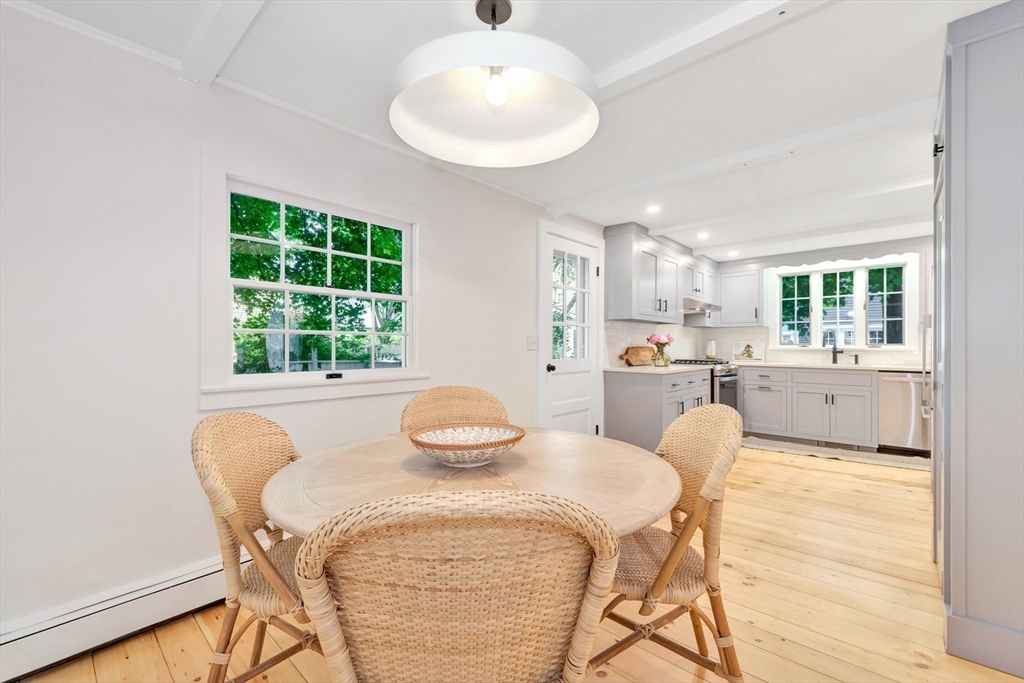 4 N Atkinson St