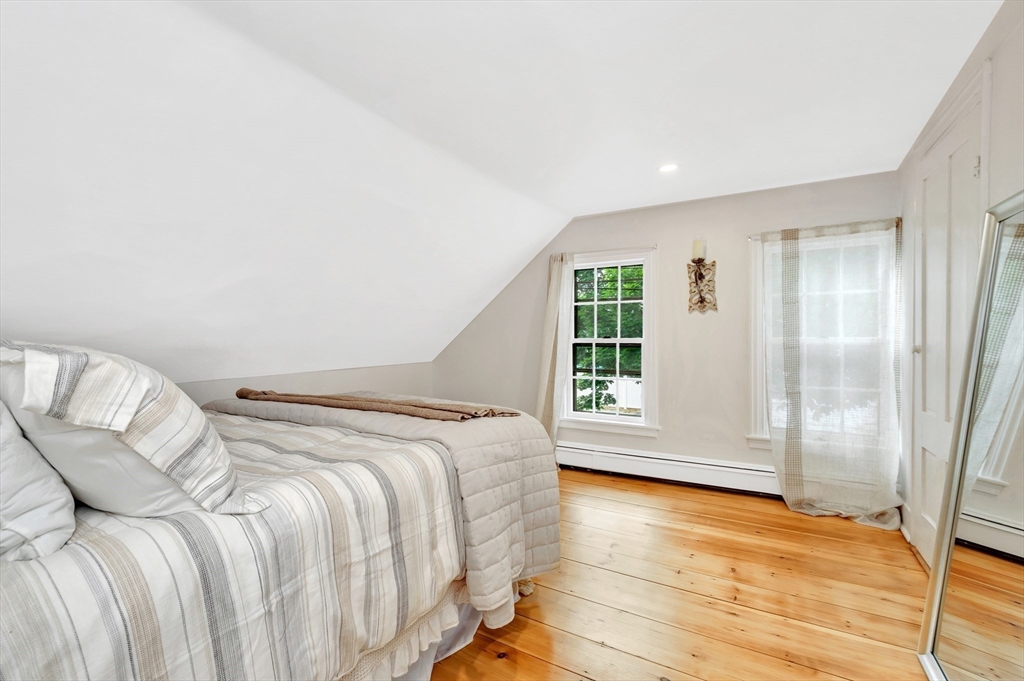 4 N Atkinson St
