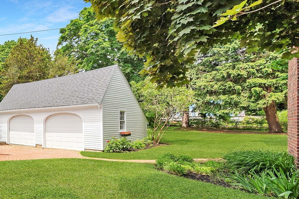 4 N Atkinson St