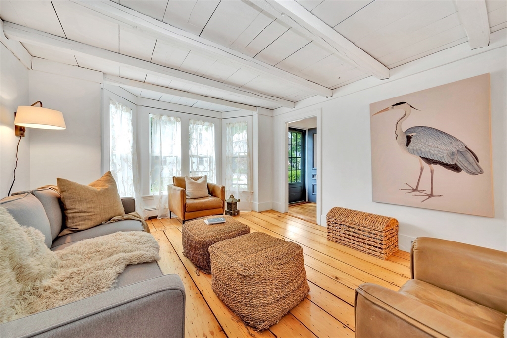 4 N Atkinson St
