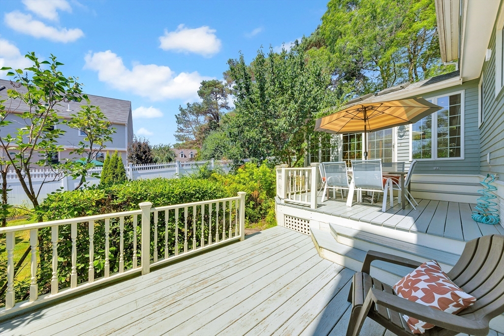 2 Wildwood Dr