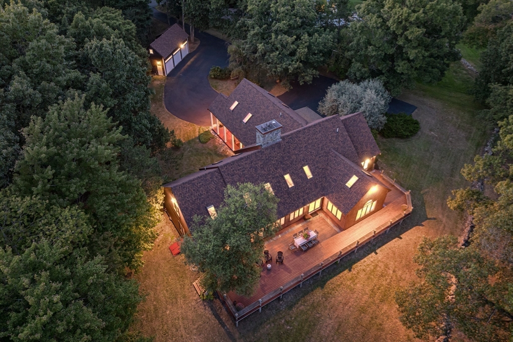 16 Seaview Ln