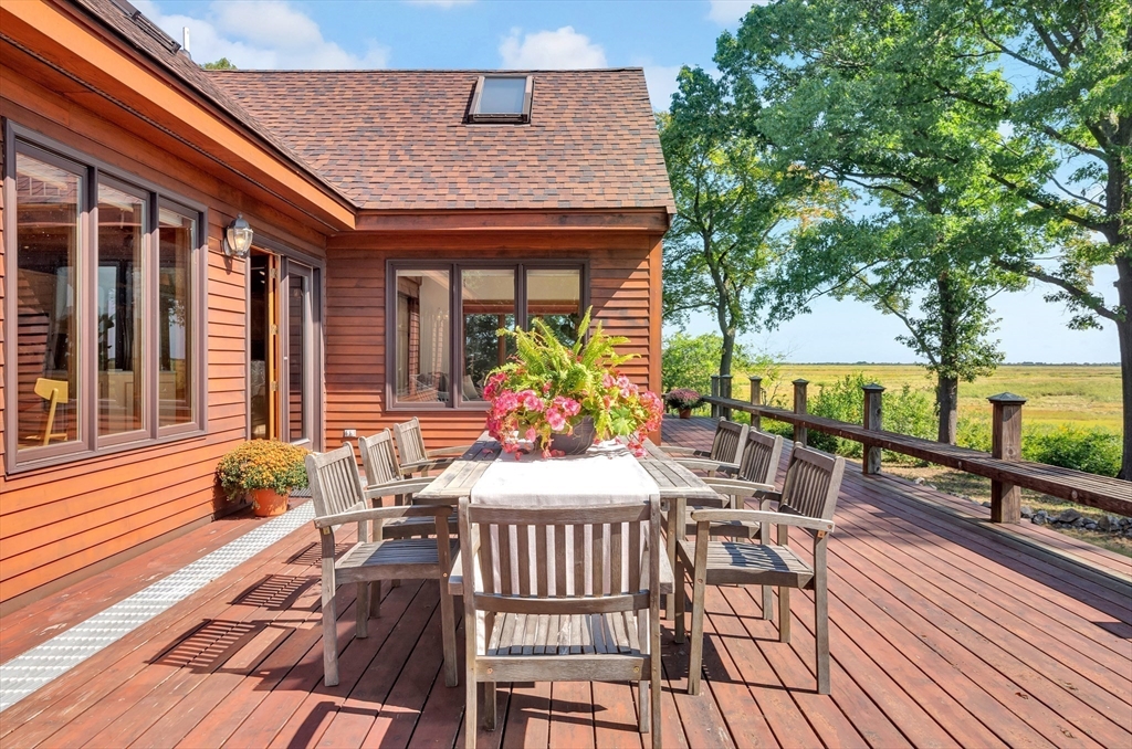 16 Seaview Ln