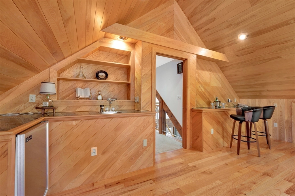 16 Seaview Ln