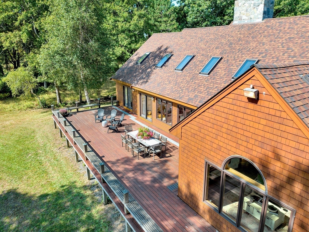 16 Seaview Ln