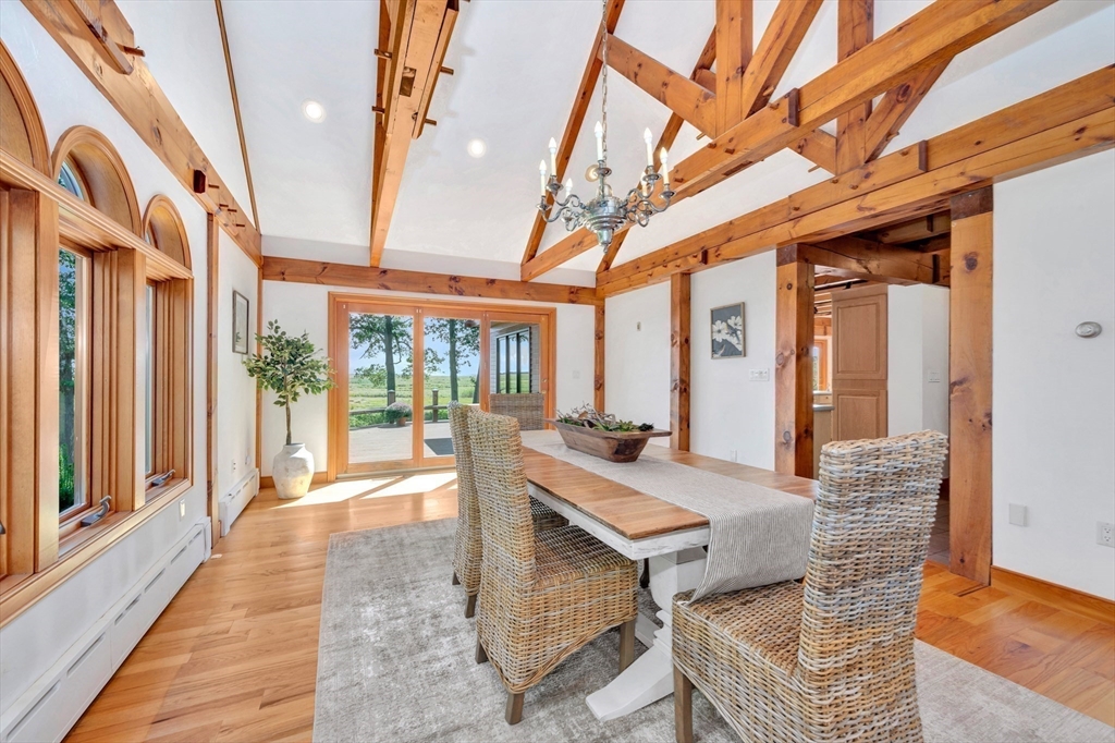 16 Seaview Ln