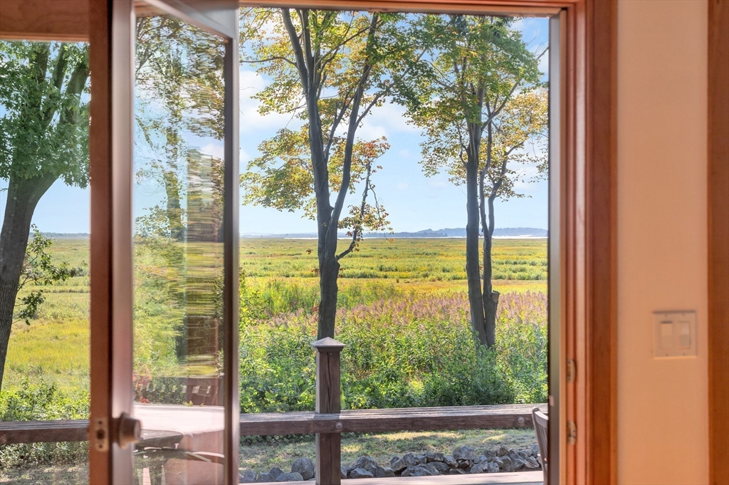 16 Seaview Ln