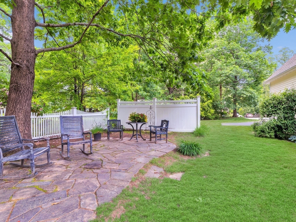 14 Harriman Rd