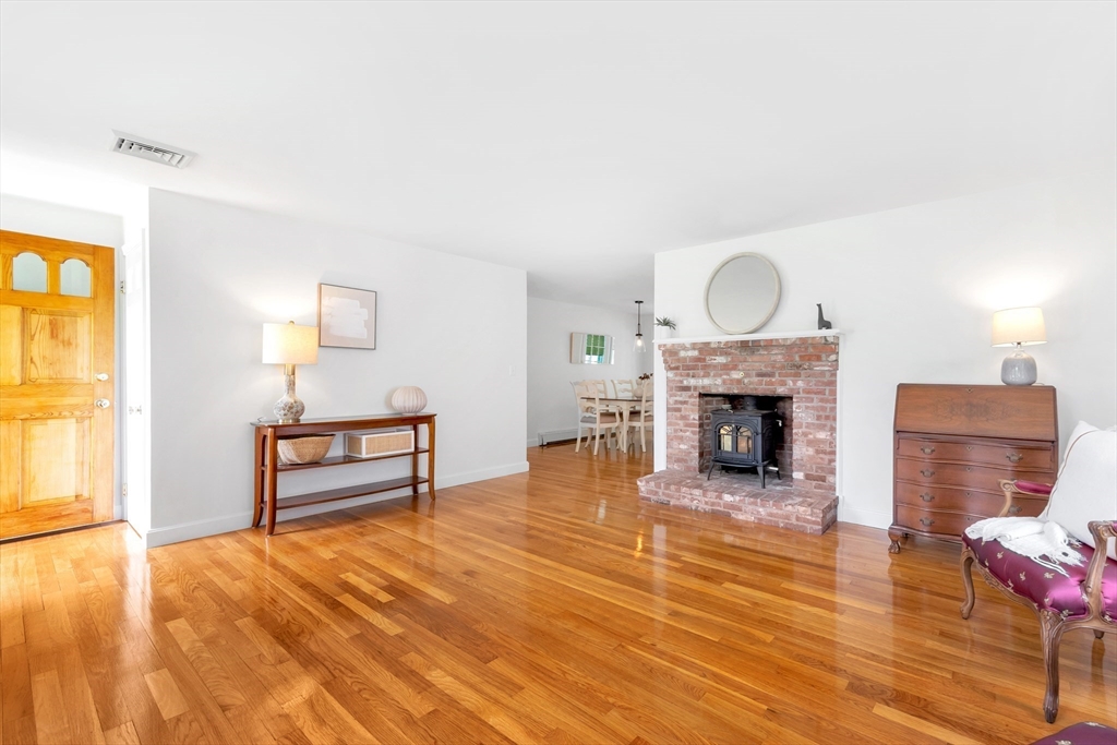 14 Harriman Rd