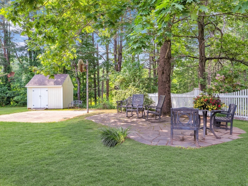14 Harriman Rd