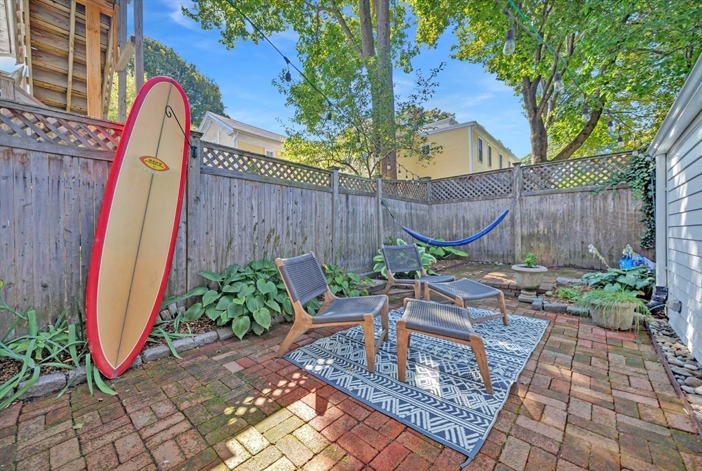 14 Spring St