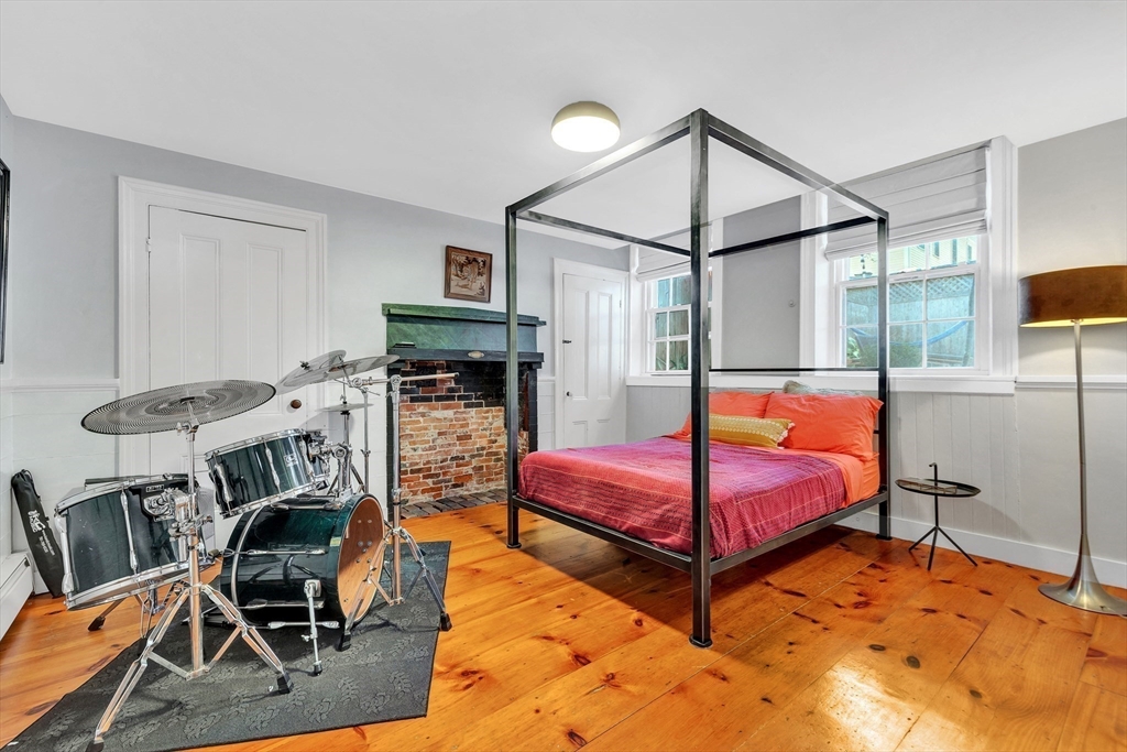 14 Spring St