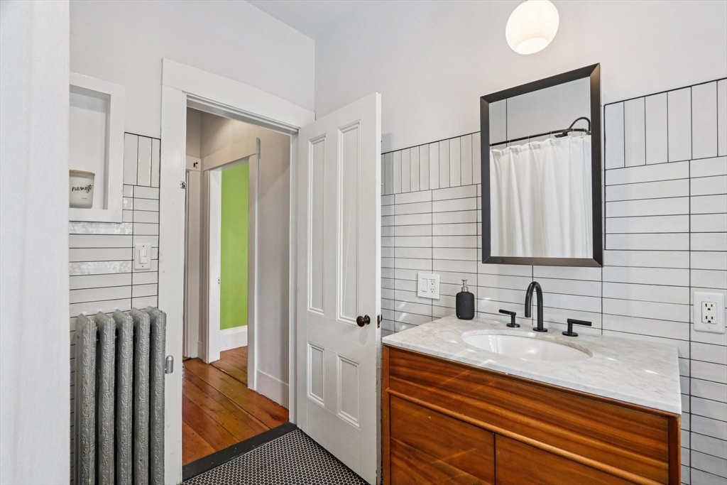 14 Spring St