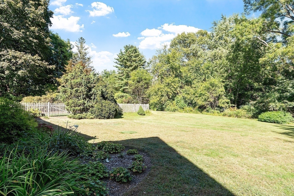 46 Locust St