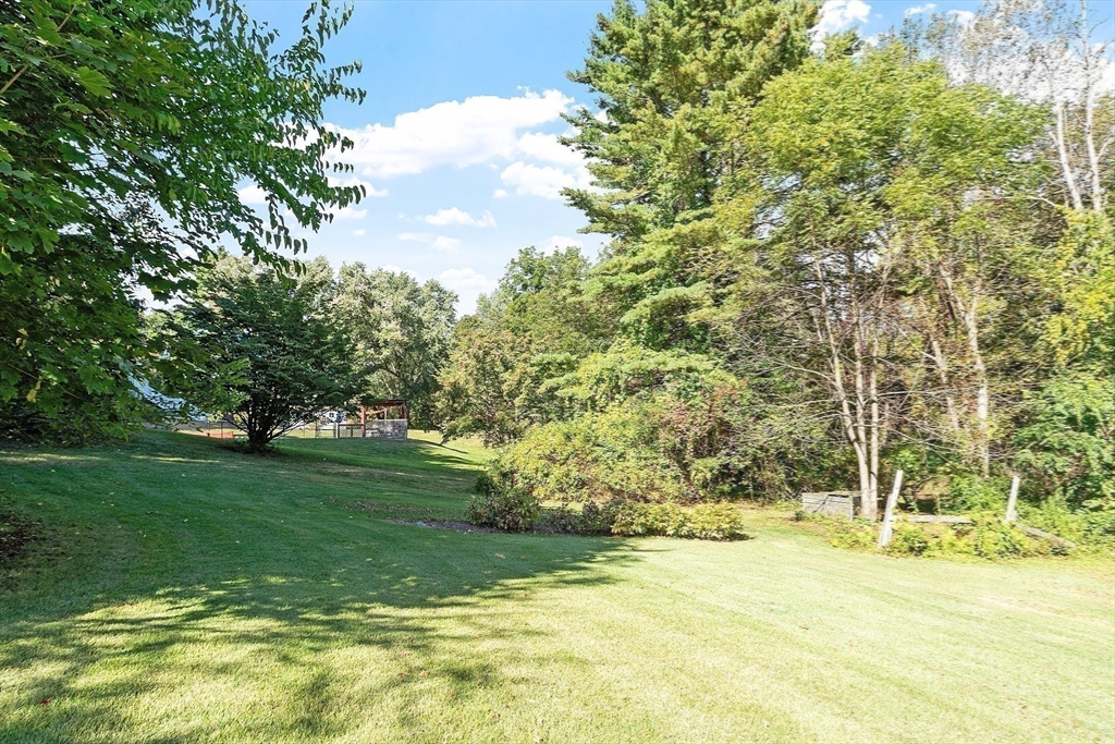 46 Locust St