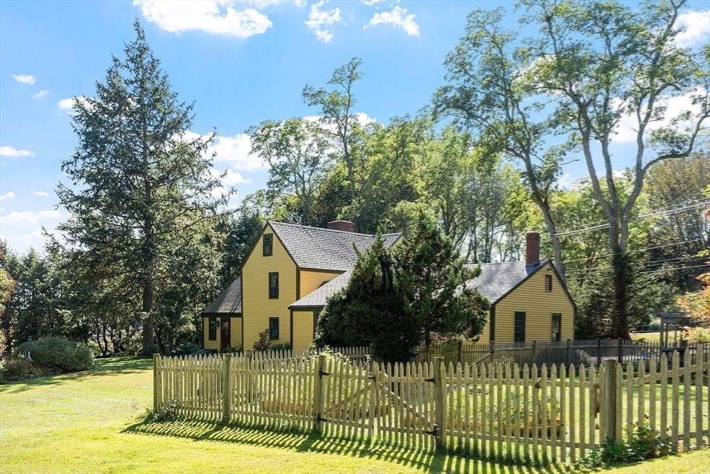46 Locust St