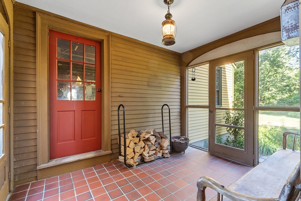 46 Locust St