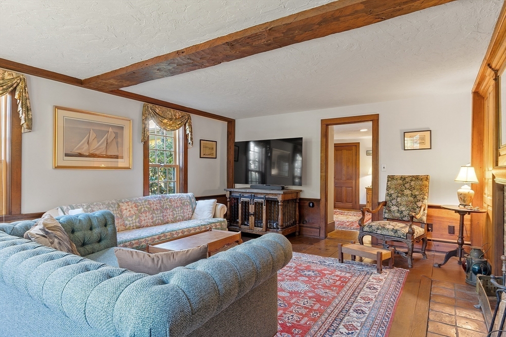 46 Locust St
