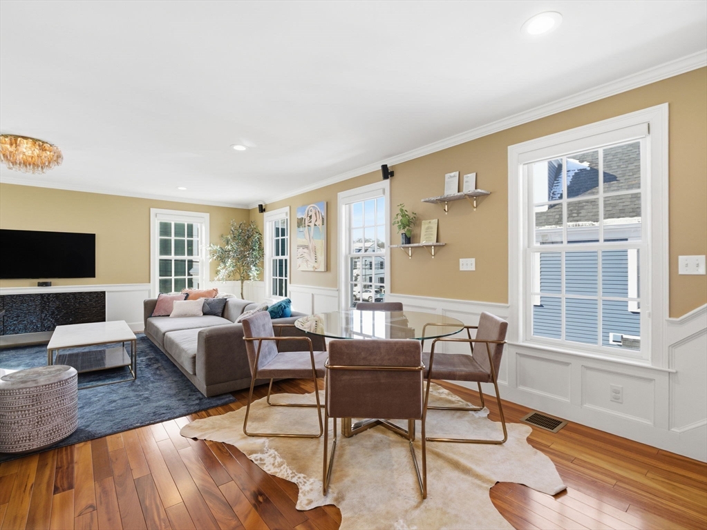102 Pleasant St # 102